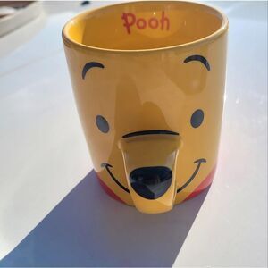 Winnie the Pooh tokyo disney resort mug